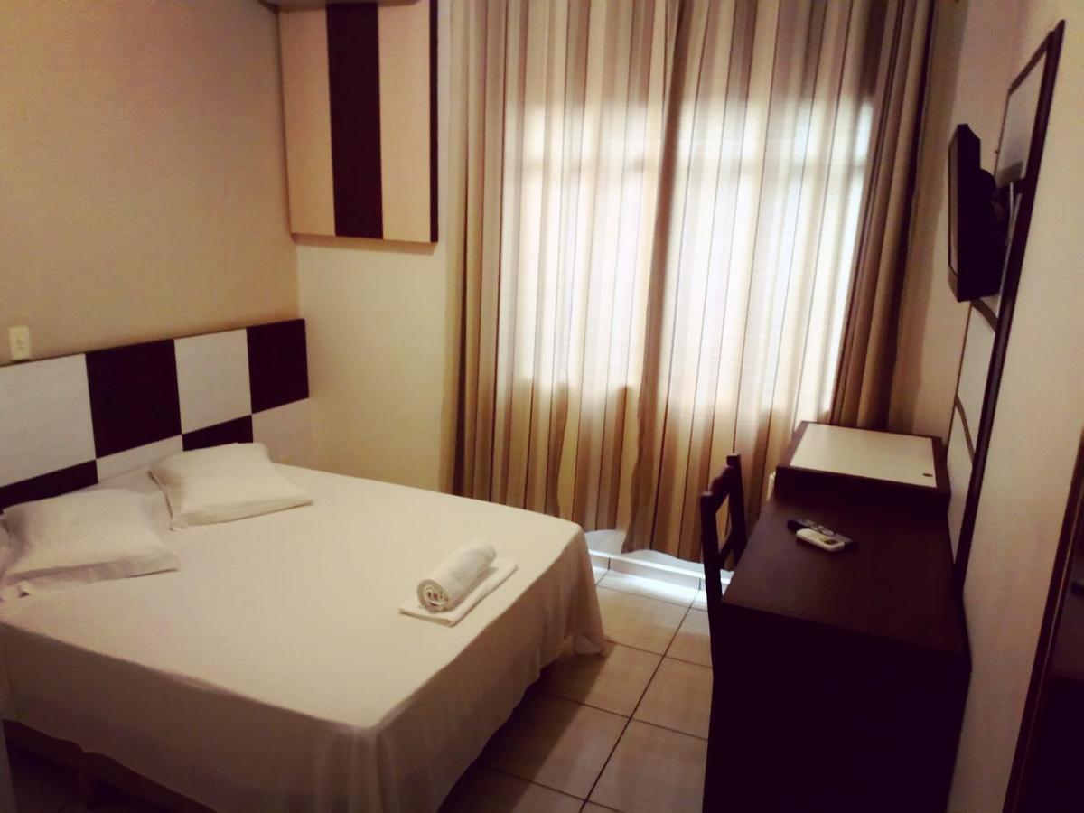 Hotel Maestro Express Toledo Толеду Екстер'єр фото